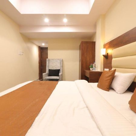 Hotel Blueark لاكناو المظهر الخارجي الصورة