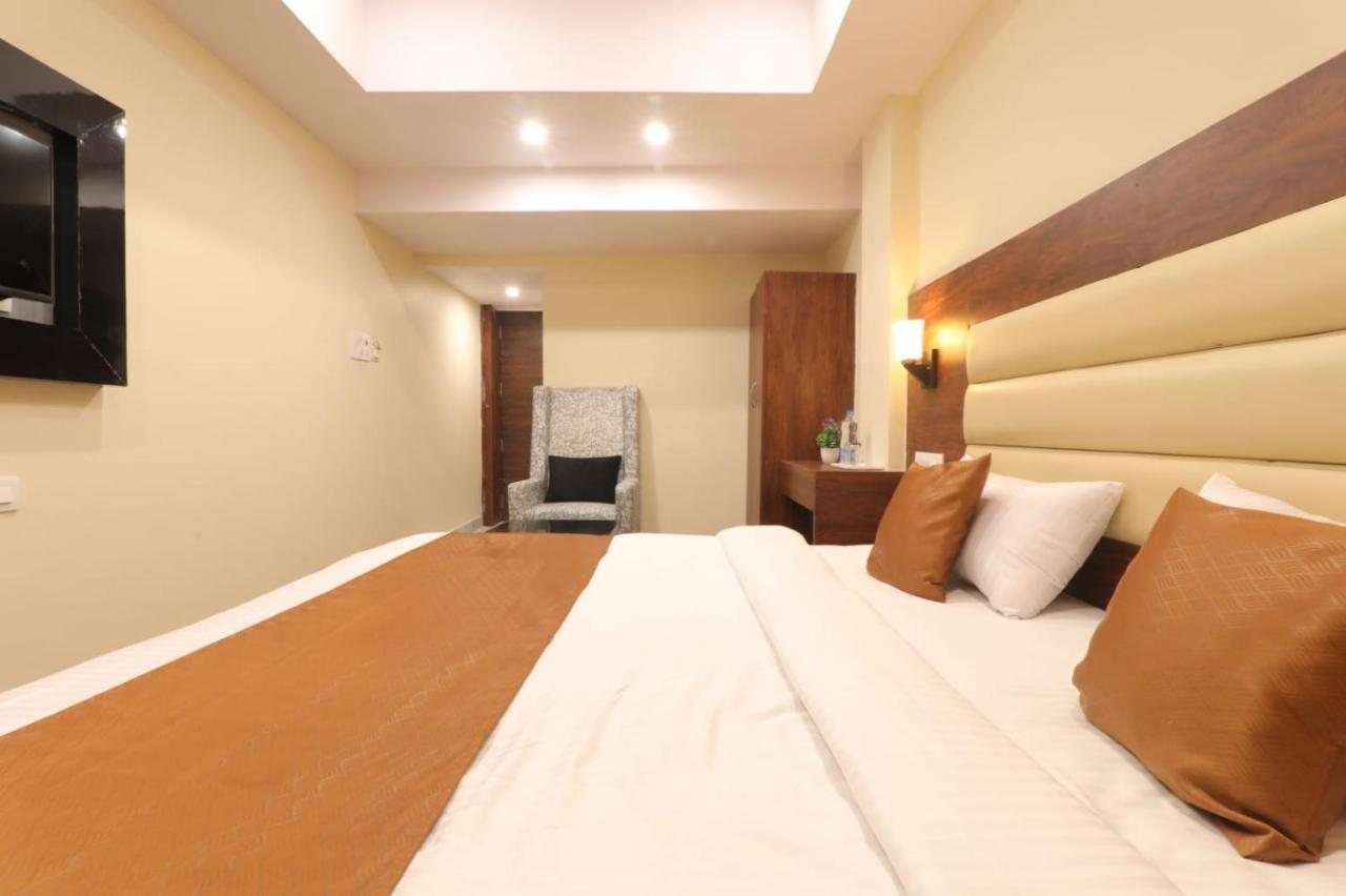 Hotel Blueark لاكناو المظهر الخارجي الصورة