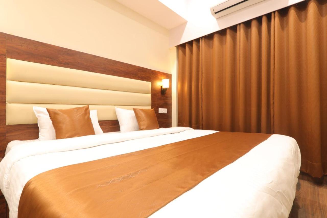 Hotel Blueark لاكناو المظهر الخارجي الصورة