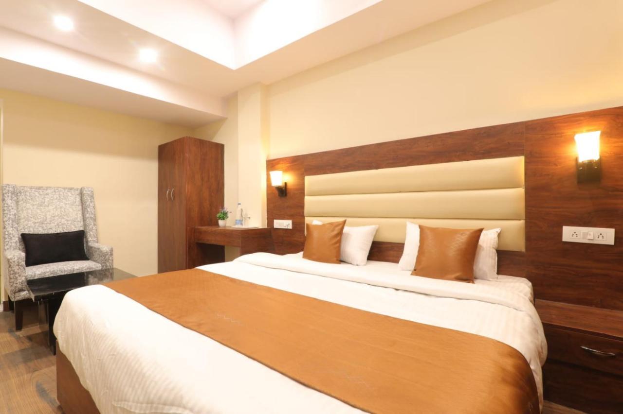 Hotel Blueark لاكناو المظهر الخارجي الصورة