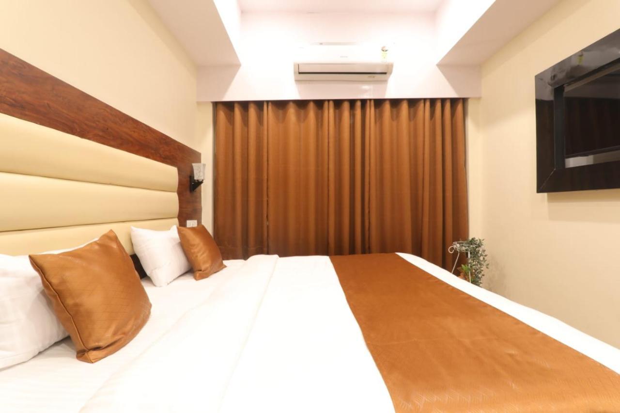 Hotel Blueark لاكناو المظهر الخارجي الصورة